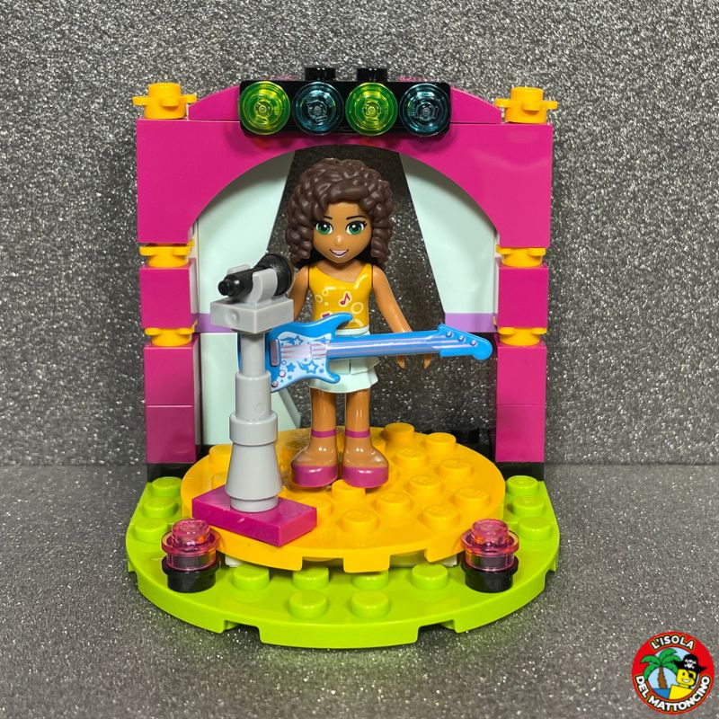 41309 - Friends - Andrea's Musical Duet