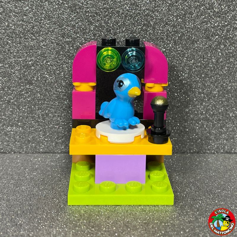 41309 - Friends - Andrea's Musical Duet