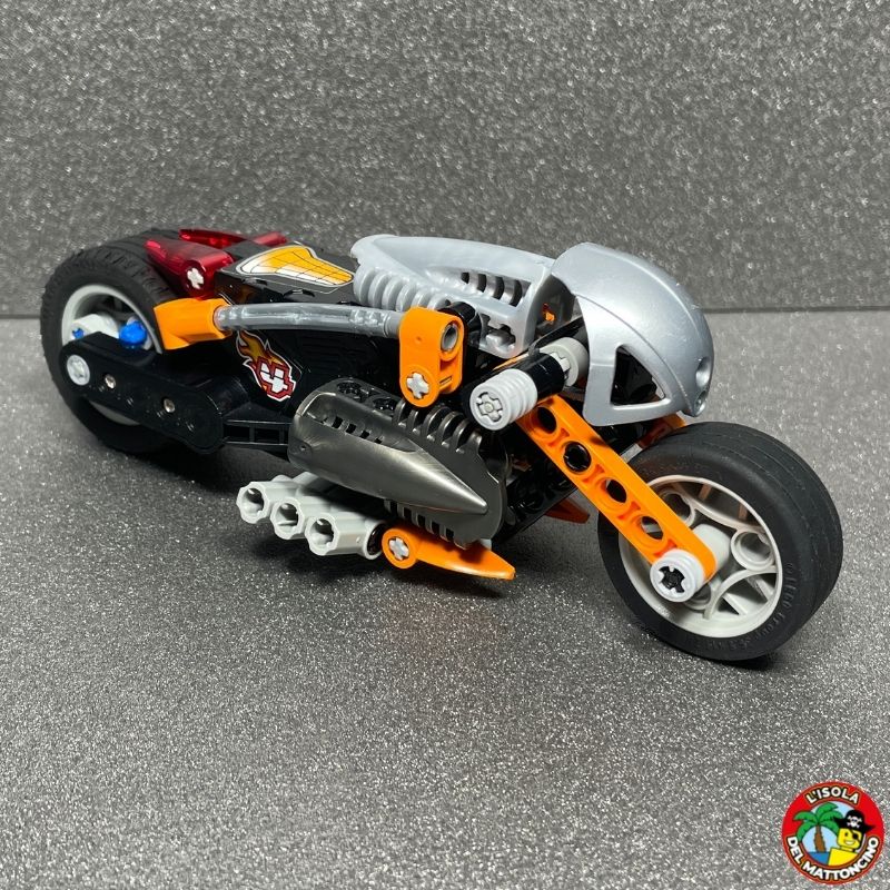 8355 - Racers - H.O.T. Blaster Bike