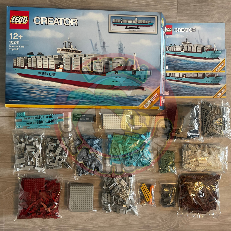 10241 - Sculptures - Maersk Line Triple-E